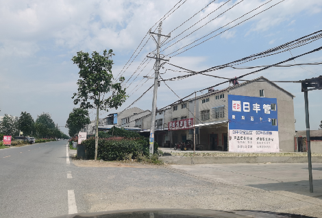 罗城如何能保证墙体广告的醒目性？