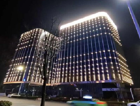 罗城亮化工程安装注意事项。